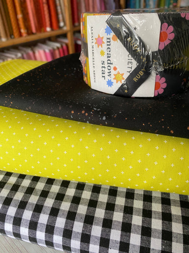Mixed Lollies quilt kit in Meadow Star & citron